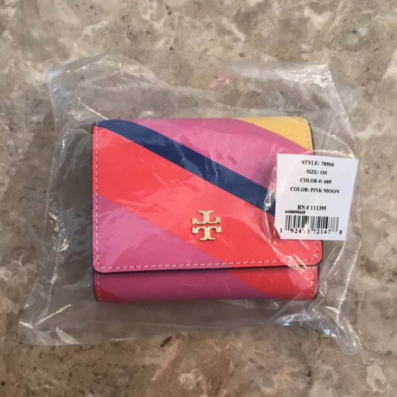 Tory Burch Handbags - Tory Burch wallet